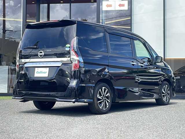 日産 セレナ ハイウェイスター V 大阪府 2021(令3)年 2.1万km ダイヤモンドブラック 純正10型SDナビ(フルセグTV/CD/DVD/BT)/アラウンドビューモニター/プロパイロット/エマージェンシーブレーキ/コーナーセンサー/BSM/両側パワスラ/ドラレコ/ETC/デジタルインナーミラー/USBポート/純正LEDヘッドライト/純正フロアマット/純正16インチアルミホイール
