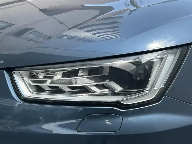 アウディ Ａ１ SB 1．0TFSI 道央・札幌 2016(平28)年 3.2万km ユートピアブルーM ４WD/純正ナビ(TV/BT/FM/AM/CD/DVD)/コーナーセンサー/積み込みスタッドレスタイヤ（純正AW）/ETC/ドライブレコーダー