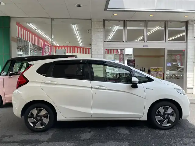 ホンダ フィット ハイブリット Fパッケージ 愛知県 2014(平26)年 18.8万km プレミアムホワイトパール ワンオーナー/純正ナビ（vxm-145vsi）/・DVD/Bluetooth／ワンセグTV/バックカメラ/ETC/スマートキー＆プッシュスタート