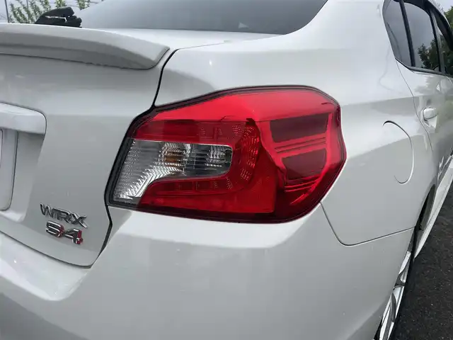 スバル ＷＲＸ Ｓ４ 2．0GT アイサイト 山形県 2018(平30)年 4.6万km クリスタルホワイトP 4WD/サンルーフ/アイサイト/純正ナビ/　【CD DVD SD USB BT】/フルセグTV/バックカメラ/ETC/ドライブレコーダー/ステアリングスイッチ/レーダークルーズコントロール/横滑り防止装置/BSM/シートヒーター/パワーシート/LEDライト/フォグランプ/ウィンカーミラー/純正フロアマット