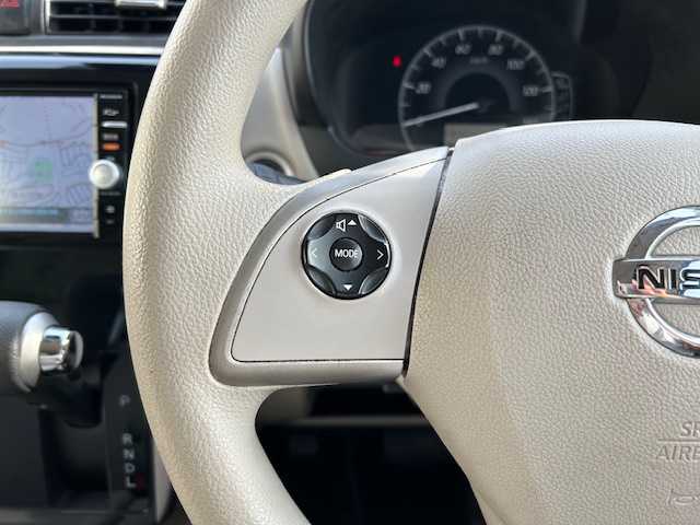 日産 デイズ X 茨城県 2015(平27)年 8.4万km アゼリアピンク 純正ナビ/（FM/AM/BT/フルセグ） /スマートキー /全方位カメラ /衝突軽減ブレーキ /ハロゲンヘッドライト /フロアマット純正 /横滑り防止装置 /プッシュスタート /パワーステアリング /パワーウィンドウ