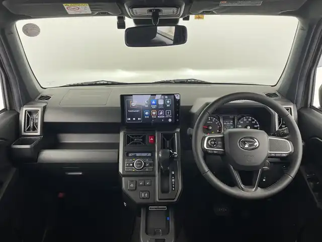 ダイハツ タフト G ダーククロムベンチャー 大分県 2023(令5)年 5.6万km フォレストカーキメタリック ディスプレイオーディオ/(AppleCarPlay.AndroidAuto.USB.フルセグ)/バックカメラ/革巻きステアリング/ステアリングリモコン/パノラマルーフ/スマートアシスト/オートマチックハイビーム/LEDオートライト/おくだけ充電/ドライブレコーダー/コーナーセンサー/プッシュスタート/スマートキー×2/純正フロアマット/サマータイヤ純正AWセット車載