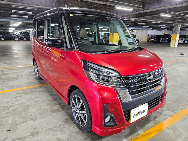 日産 デイズ ルークス HWS X Vセレクション 群馬県 2018(平30)年 2.7万km スパークリングレッド/ブラック 純正ナビ(Bluetooth/CD/DVD)/フルセグTV/両側パワースライドドア/バック/サイド/フロントカメラ/ドライブレコーダー/ソナー機能/インテリジェントエマージェンシーブレーキ/踏み間違い防止アシスト/車線逸脱警報/ビークルダイナミクスコントロール/LEDヘッドランプ/オートライト/ハイビームアシスト/オートエアコン/本革巻きステアリング/ステアリングスイッチ/合皮/スエード調クロスコンビシート/後席サンシェード/純正15インチアルミホイール/インテリジェントキー/プッシュエンジンスターター/イモビライザー/禁煙車