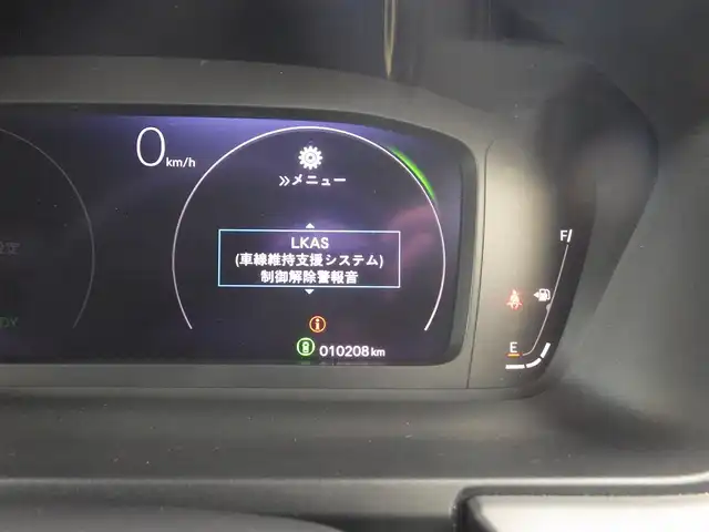 ホンダ ステップワゴン スパーダ eHEV プレミアムライン 千葉県 2023(令5)年 1.1万km プラチナホワイトパール ホンダセンシング/・衝突軽減ブレーキ（CMBS）/・車線維持支援システム（LKAS）/・アダプティブクルーズコントロール（ACC）/・後方誤発進抑制機能/・誤発進抑制機能/・ブラインドスポットインフォメーション/パワーバックドア/両側パワースライドドア/純正メモリーナビ/地デジTV/【DVD/CD再生機能　Bluetooth接続】/マルチビューカメラシステム/フリップダウンモニター/ハーフレザーシート/前席シートヒーター/革巻きステアリング/ステアリングスイッチ/ETC/LEDヘッドライト/ウインカーミラー/コーナーセンサー/純正17インチアルミホイル/サイド/カーテンエアバッグ/Honda スマートキー