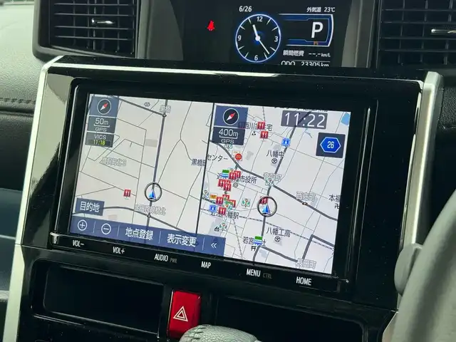 トヨタ ルーミー カスタムG－T 滋賀県 2022(令4)年 2.4万km ブラックマイカメタリック ワンオーナー/純正9インチフルセグナビ/　フルセグ Bluetooth CD DVD SD AM FM/パノラミックビューモニター/モデリスタエアロ /スマートアシスト/衝突回避支援ブレーキ/衝突警報機能/車線逸脱警報機能/路側逸脱警報/ふらつき警報/ブレーキ制御付誤発進抑制機能/先行車発進お知らせ機能/アダプティブドライビングビーム/サイドビューランプ/コーナーセンサー/標識認識機能/アダプティブクルーズコントロール/両側パワースライドドア/ビルトインETC/ローダウン（RSRダウンサス）純正サス積み込み/シートヒーター/純正15インチアルミ/純正ドアバイザー/純正フロアマット/スマートキー×2/