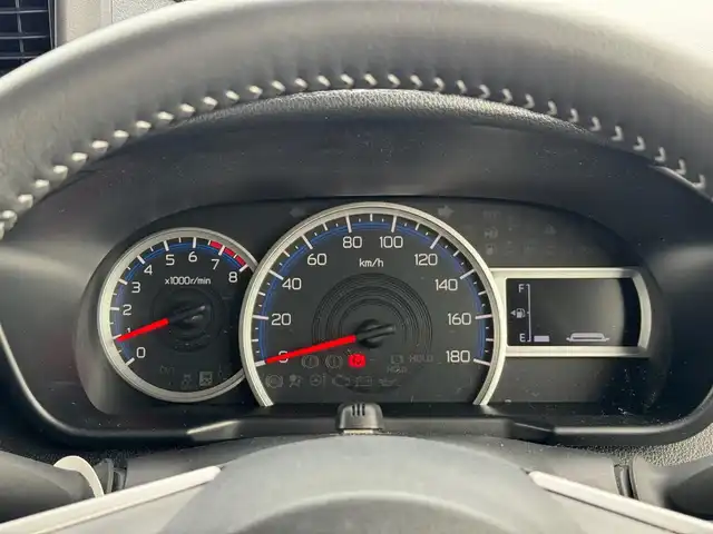 トヨタ ルーミー カスタムG－T 滋賀県 2022(令4)年 2.4万km ブラックマイカメタリック ワンオーナー/純正9インチフルセグナビ/　フルセグ Bluetooth CD DVD SD AM FM/パノラミックビューモニター/モデリスタエアロ /スマートアシスト/衝突回避支援ブレーキ/衝突警報機能/車線逸脱警報機能/路側逸脱警報/ふらつき警報/ブレーキ制御付誤発進抑制機能/先行車発進お知らせ機能/アダプティブドライビングビーム/サイドビューランプ/コーナーセンサー/標識認識機能/アダプティブクルーズコントロール/両側パワースライドドア/ビルトインETC/ローダウン（RSRダウンサス）純正サス積み込み/シートヒーター/純正15インチアルミ/純正ドアバイザー/純正フロアマット/スマートキー×2/