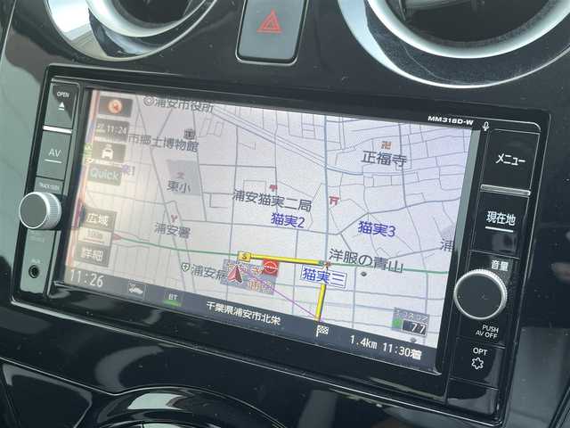 日産 ノート e－パワー X 千葉県 2018(平30)年 1.4万km ブリリアントシルバー 衝突被害低減ブレーキ/レーダークルーズ/レーンキープアシスト/前後ドライブレコーダー（SDなし）/全方位カメラ/ディーラーOPナビ/　・フルセグTV/CD/SD/DVD/Blue Tooth/LEDヘッドライト/　・オートライト/ETC/電格ミラー/ステアリングスイッチ/ドアバイザー/取説/保証書/スペアキー