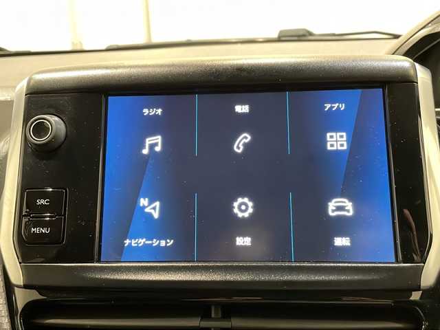 プジョー ２００８ アリュール 新潟県 2019(平31)年 3.5万km 白 バックカメラ/Bluetooth通話/ETC/シートヒーター（D席、N席）/ドライブレコーダー/クルーズコントロール/横滑り防止装置/レーンアシスト/盗難防止装置/衝突被害軽減システム/アイドリングストップ/ディスプレイオーディオ