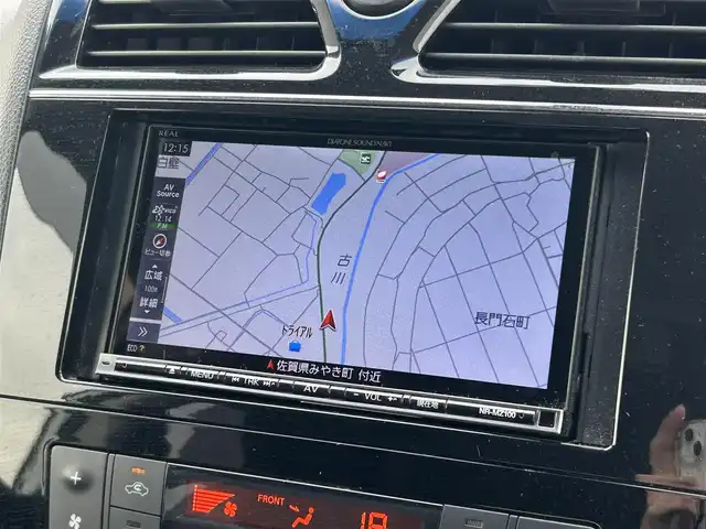 日産 セレナ HWS S HV Vセレ +Sefty 佐賀県 2015(平27)年 10.4万km ブリリアントホワイトパール 社外メモリーナビゲーション/・フルセグTV/CD/DVD/SD/USB/Bluetooth/フリップダウンモニター/バックカメラ/ETC/両側パワースライドドア/後席エアコン/後席サンシェード/ISOFIX対応/革巻きステアリング/純正16インチアルミホイール/純正LEDヘッドライト/純正フォグランプ/純正フロアマット/純正ドアバイザ―/新車保証書/取扱説明書/スペアキー１本/クルーズコントロール/レーンディパーチャーワーニング/横滑り防止装置