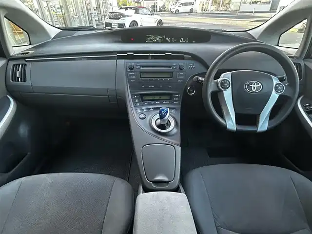 トヨタ プリウス S 福島県 2010(平22)年 4.2万km ブラック 純正オーディオ（AM/FM/AUX/CD）/プッシュスタート/ステアリングリモコン/オートライト/LEDライト/スマートキー/純正フロアマット/ドアバイザー