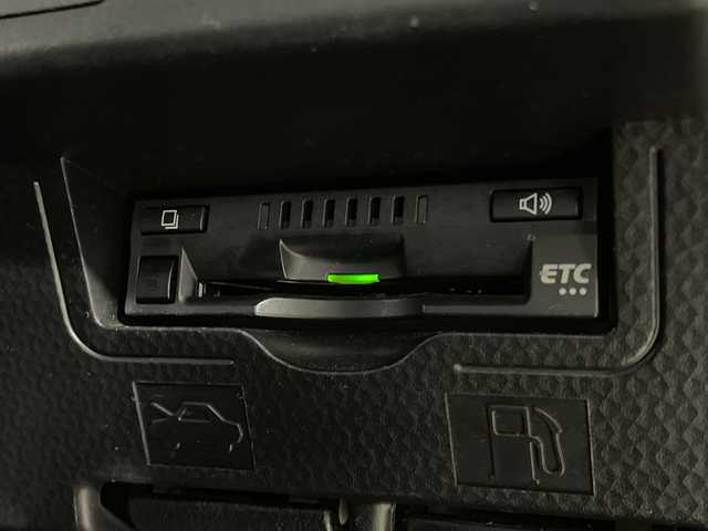 トヨタ ルーミー カスタムG－T 福岡県 2018(平30)年 7.3万km パールホワイトⅢ 純正メモリナビ/・CD/AUX/BT/ワンセグTV/・バックモニター/スマートアシスト/クルーズコントロール/両側パワースライドドア/ドライブレコーダー前後/ETC/アイドリングストップ/革巻きステアリング/・ステアリングリモコン/LEDヘッドライト/・オートライト/・フォグランプ/スマートキー/・プッシュスタート/純正15インチアルミホイール/純正フロアマット/純正ドアバイザー