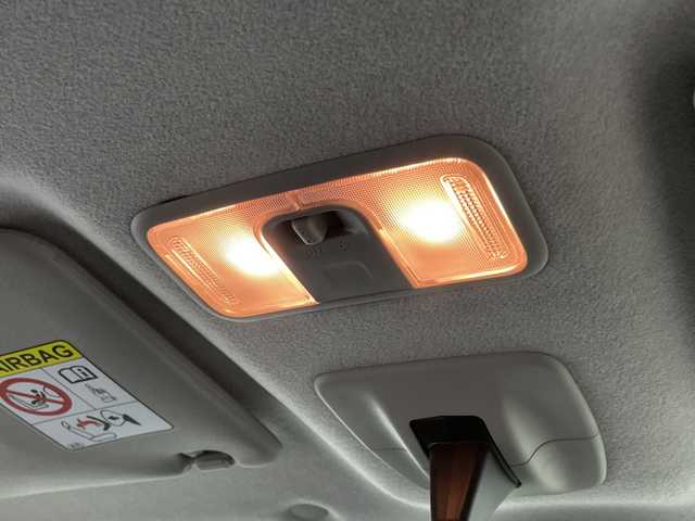 トヨタ ルーミー カスタムG－T 福岡県 2018(平30)年 7.3万km パールホワイトⅢ 純正メモリナビ/・CD/AUX/BT/ワンセグTV/・バックモニター/スマートアシスト/クルーズコントロール/両側パワースライドドア/ドライブレコーダー前後/ETC/アイドリングストップ/革巻きステアリング/・ステアリングリモコン/LEDヘッドライト/・オートライト/・フォグランプ/スマートキー/・プッシュスタート/純正15インチアルミホイール/純正フロアマット/純正ドアバイザー