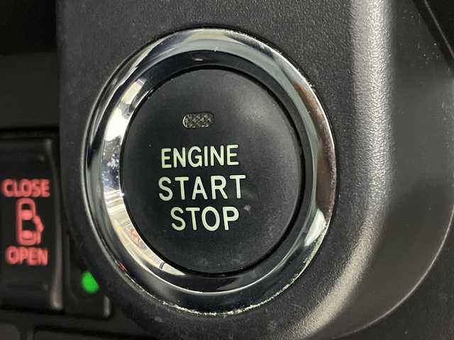 トヨタ ルーミー カスタムG－T 福岡県 2018(平30)年 7.3万km パールホワイトⅢ 純正メモリナビ/・CD/AUX/BT/ワンセグTV/・バックモニター/スマートアシスト/クルーズコントロール/両側パワースライドドア/ドライブレコーダー前後/ETC/アイドリングストップ/革巻きステアリング/・ステアリングリモコン/LEDヘッドライト/・オートライト/・フォグランプ/スマートキー/・プッシュスタート/純正15インチアルミホイール/純正フロアマット/純正ドアバイザー