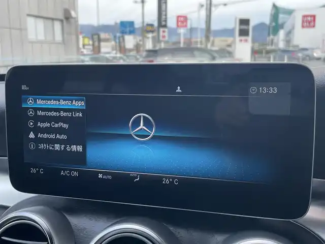 メルセデス・ベンツ Ｃ２００ アバンギャルド AMGライン 山梨県 2019(平31)年 4.5万km ダイヤモンドホワイト レーダーセーフティP /黒革（ARTICOレザー）/前席シートヒーター/純正ＨＤＤナビ/バックカメラ/フルセグTV/AppleCarPlay/パイロットディストロニック　/LＫＡ　/ＢＳＡ　/エアサスペンション　/アンビエントライト　/ＬＥＤヘッドライト/オートハイビーム/トランクオープナー　/純正１８インチＡＷ