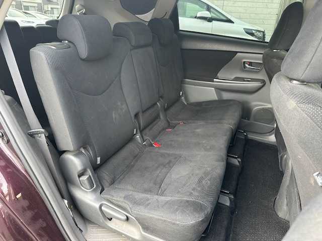 トヨタ プリウス α S チューンブラック 茨城県 2014(平26)年 12.4万km ブラキッシュレッドマイカ 社外ナビ(EX009V)/バックカメラ/ETC/規格外純正17インチアルミ/ステアリングスイッチ