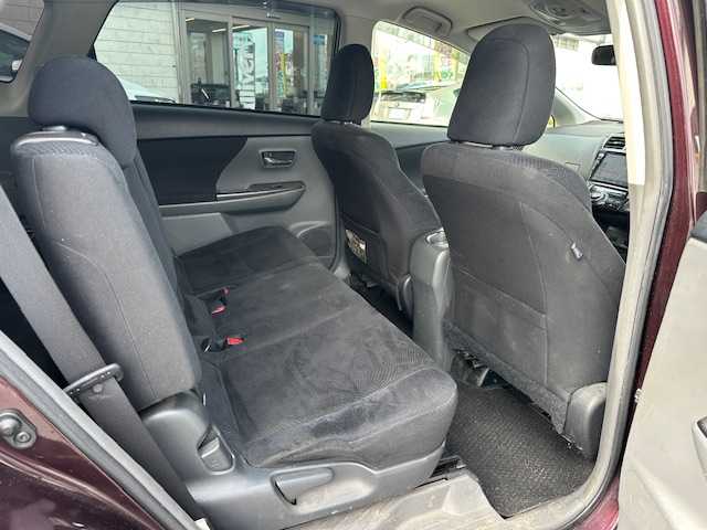 トヨタ プリウス α S チューンブラック 茨城県 2014(平26)年 12.4万km ブラキッシュレッドマイカ 社外ナビ(EX009V)/バックカメラ/ETC/規格外純正17インチアルミ/ステアリングスイッチ