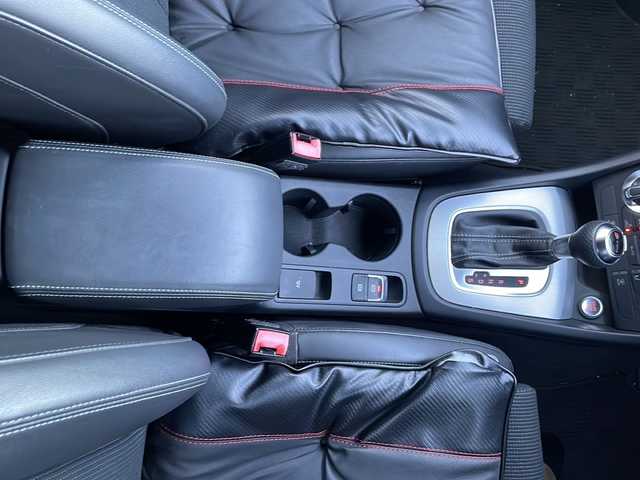 アウディ Ｑ３ 2．0 TFSI クワトロ 170PS Sライン 大阪府 2014(平26)年 2.6万km 黒Ｍ 純正メーカーナビ/バックカメラ/ビルトインETC/RAYs２０インチAW/アイドリングストップ/ルーフレール/LEDヘッドライト/フォグランプ/革巻きステアリング/コーナーセンサー/トノカバー/保証書/取扱説明書/スペアキー1本