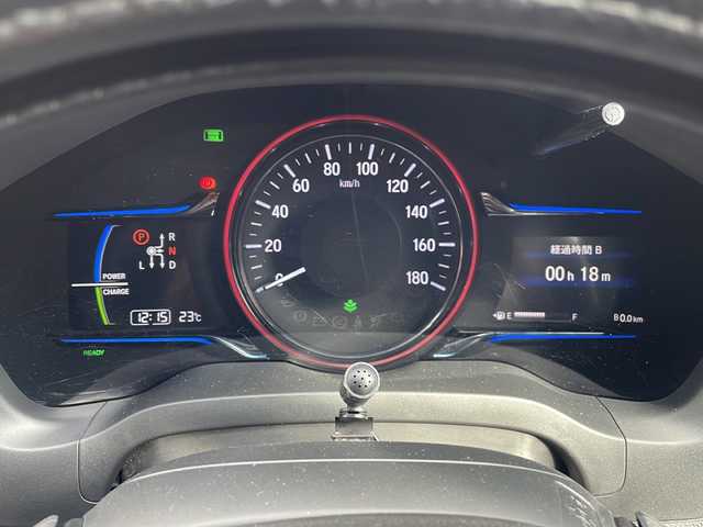 ホンダ ヴェゼル ハイブリッド Z 大阪府 2014(平26)年 11.7万km クリスタルブラックパール ”(株)IDOMが運営する【じしゃロン堺店】の自社ローン専用車両になります。/こちらは現金またはオートローンご利用時の価格です。自社ローンご希望の方は別途その旨お申付け下さい”