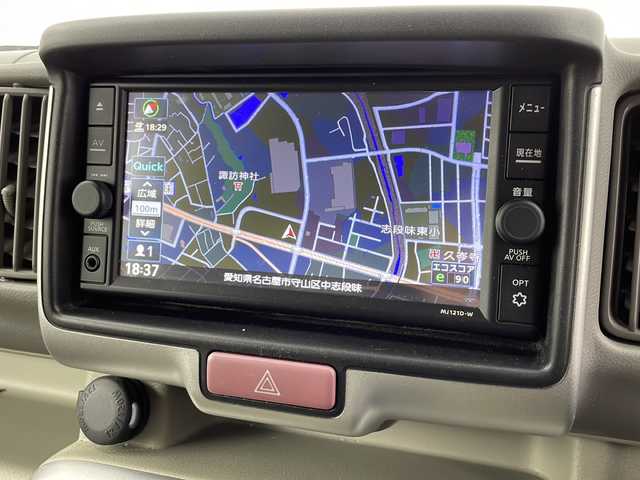 日産 ＮＶ１００クリッパー リオ E 愛知県 2022(令4)年 4万km ムーンライトバイオレット ワンオーナー/純正SDナビ（MJ121D-W）/（iPod・SD・USB・CD・BT・フルセグ・AUX）/パワースライドドア/シートヒーター（D席）/バックカメラ/横滑り防止装置/車線逸脱防止支援システム/低速衝突軽減ブレーキ/コーナーセンサー/盗難防止装置/オートライト/ハロゲンヘッドライト/アイドリングストップ/ステアリングスイッチ/電格ミラー/純正14インチAW/純正フロアマット/純正ドアバイザー/ベンチシート/リアヒーター/ETC/スペアキー有り（1本