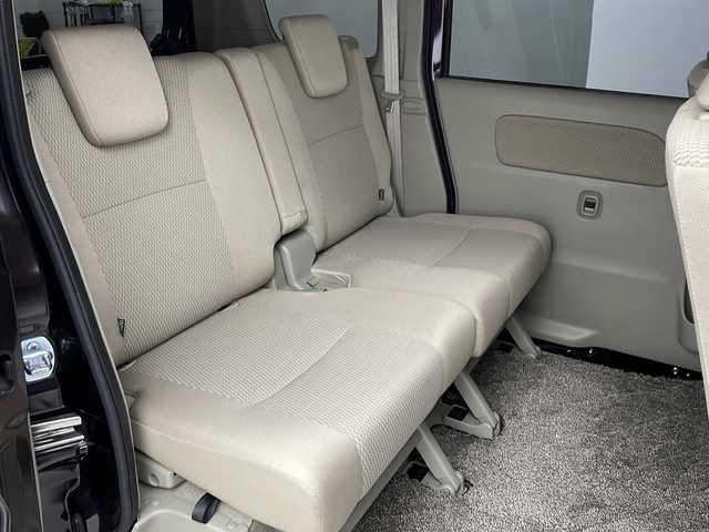 日産 ＮＶ１００クリッパー リオ E 愛知県 2022(令4)年 4万km ムーンライトバイオレット ワンオーナー/純正SDナビ（MJ121D-W）/（iPod・SD・USB・CD・BT・フルセグ・AUX）/パワースライドドア/シートヒーター（D席）/バックカメラ/横滑り防止装置/車線逸脱防止支援システム/低速衝突軽減ブレーキ/コーナーセンサー/盗難防止装置/オートライト/ハロゲンヘッドライト/アイドリングストップ/ステアリングスイッチ/電格ミラー/純正14インチAW/純正フロアマット/純正ドアバイザー/ベンチシート/リアヒーター/ETC/スペアキー有り（1本