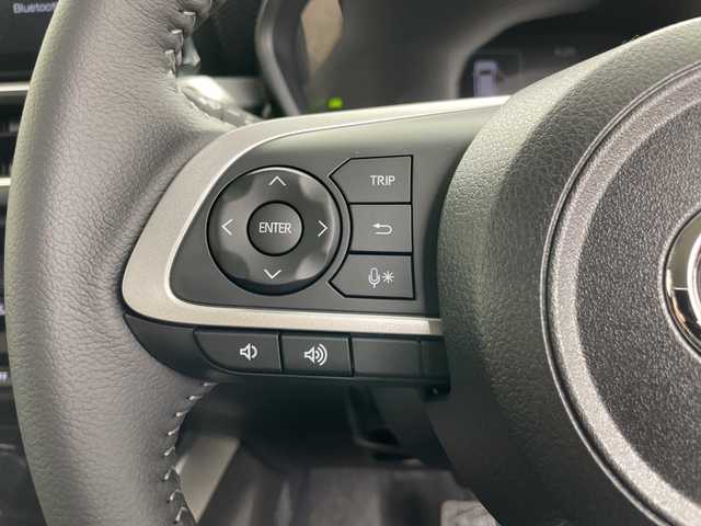 トヨタ ライズ Z 道央・札幌 2025(令7)年 0.1千km ブラックマイカメタリック/シャイニングホワイトパール ・4WD/・純正ディスプレイオーディオ/・BT&USB&フルセグTV&HDMI/・AppleCarPlay&AndroidAuto/・バックカメラ/・スマートアシスト/・レーダークルーズコントロール/・クリアランスソナー/・前席シートヒーター/・ステアリングスイッチ/・アイドリングストップ/・LEDヘッドライト/・オートライト/・オートマチックハイビーム/・プッシュスタート/・スマートキー/・保証書