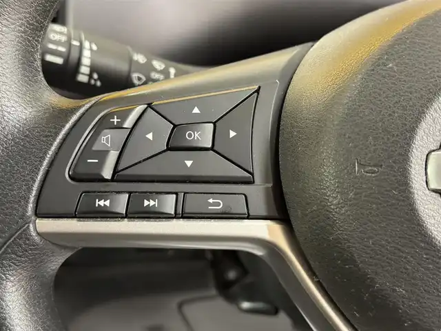 日産 セレナ X V 群馬県 2020(令2)年 8.1万km ダークメタルグレー 安全装備/・衝突軽減ブレーキ/・ブラインドスポットモニター/・アラウンドビューモニター/・コーナーセンサー/・レーンキープアシスト/・オートライト/・クルーズコントロール/純正9インチナビ/・AM/FM/フルセグTV/・Bluetooth/CD/DVD/両側電動スライドドア/ETC/前後ドライブレコーダー/リアカーテン/純正フロアマット/純正16インチアルミホイール/スマートキー/プッシュスタート