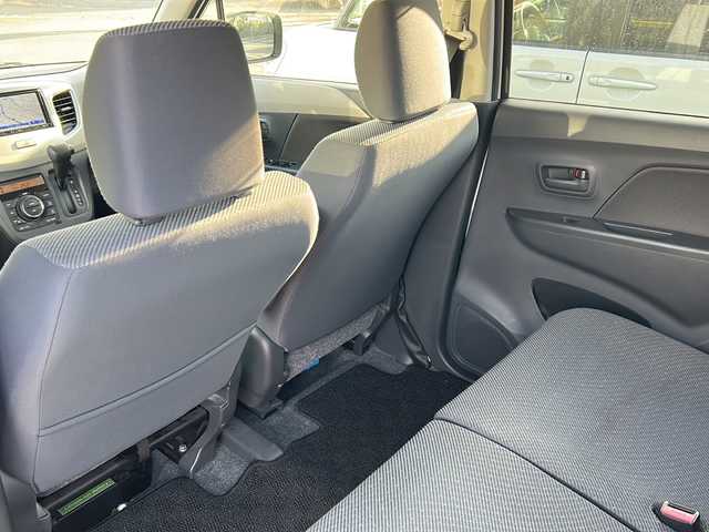 スズキ ワゴンＲ FX 静岡県 2016(平28)年 4.9万km クリスタルホワイトP 社外ナビ（AM FM Bluetooth  フルセグTV 電話 CD DVD SD）/ドライブレコーダー/スマートキー/プッシュスタート/ETC/純正フロアマット/純正アルミホイール/パワーステアリング/アイドリングストップ/ハロゲンヘッドライト/ABS/横滑り防止装置/盗難防止装置/プリクラッシュセーフティ