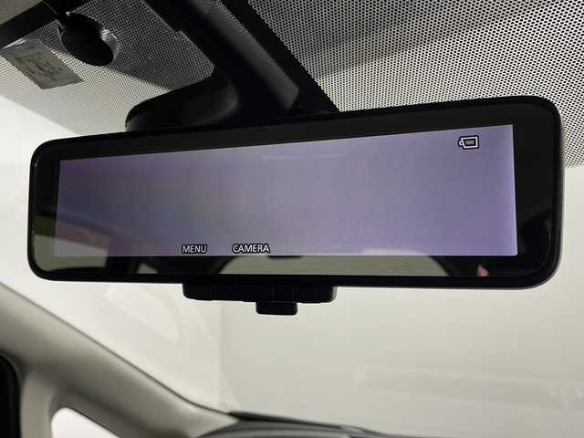 日産 ノート e－パワー メダリスト 広島県 2017(平29)年 4.8万km ガーネットレッド 純正ナビ/アラウンドビューモニター/インテリジェントルームミラー/ドラレコ/ＥＴＣ/フルセグ/コーナーセンサー/オートライト/レーンキープアシスト/フォグランプ/ＬＥＤヘッドライト/衝突軽減/踏み間違い防止/エアバッグ(運転席/助手席)/純正15インチアルミホイール(185/65/R15)