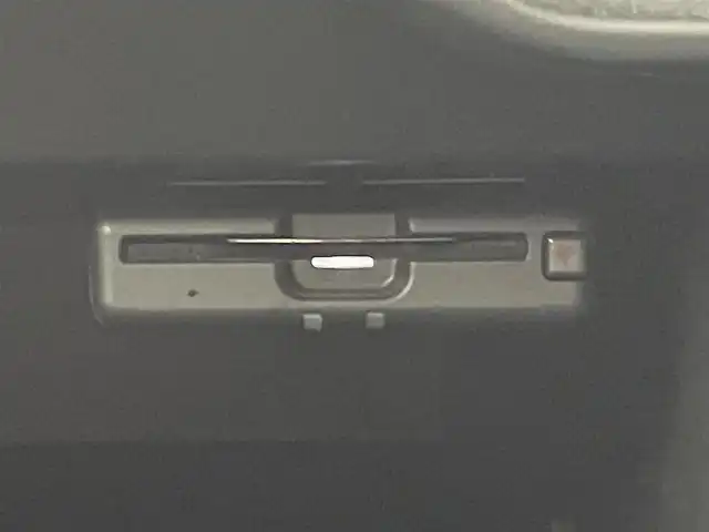 日産 ノート e－パワー メダリスト Bアロー 群馬県 2019(令1)年 4万km ブリリアントホワイトパール/スーパーブラック 2トーン 純正ナビ　全周囲カメラ　電子ミラー　ＥＴＣ　アダプティブクルーズコントロール　衝突被害軽減ブレーキ　レーンアシスト　クリアランスソナー　ＨＩＤライト　オートライト　プッシュスタートボタン　禁煙車