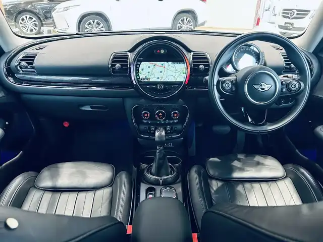 ＭＩＮＩ ミニ クラブマン クーパーSD 大阪府 2017(平29)年 3.5万km チリ・レッド ペッパーP/インテリジェントセーフティ/ACC/黒革/パワーシート/Dシートメモリ/シートヒーター/純正ナビ/バックカメラ/純正18インチAW/クリアランスソナー/ETC/USB/AUX/Bluetooth