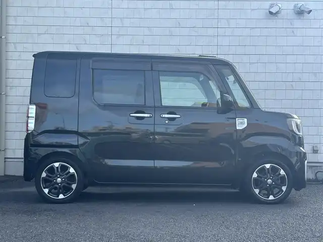 ダイハツ ウェイク G SA 大分県 2014(平26)年 9.6万km ブラックマイカメタリック 社外ナビ（FH-8500DSV）/Bluetooth/CD/DVD/両側パワースライドドア/純正フロアマット/純正アルミホイル15インチ/バックカメラ/スペアキー/ドライブレコーダー/ベンチシート/革巻ステアリング/ETC