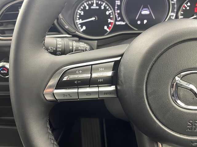 マツダ ＣＸ－３０ 栃木県 2021(令3)年 1.1万km 紺 純正ナビ/CD/DVD/TV/FM/AM/ETC/ドライブレコーダー/追従走行付きクルーズコントロール/バック、フロント、サイドカメラ/360度カメラ/スマートキー/プッシュスタート/パドルシフト/運転席パワーシート/前席シートヒーター/ステアリングヒーター/電動リアゲート/電動格納ミラー/MTモード付AT/横滑り防止装置/衝突軽減