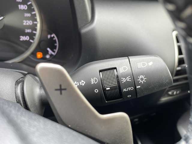 レクサス ＮＸ 200t 兵庫県 2016(平28)年 7.4万km ブラック 純正フルセグ付きナビ/・BT/・CD/DVD/衝突軽減/クルーズコントロール追従あり/プッシュバックドア/アイドリングストップ/シートヒーター/パドルシフト/革巻きステアリング/クリアランスソナー/三眼LEDヘッドライト/パワーシート/ビルトインETC/純正18インチアルミホイール/カーテンエアバック