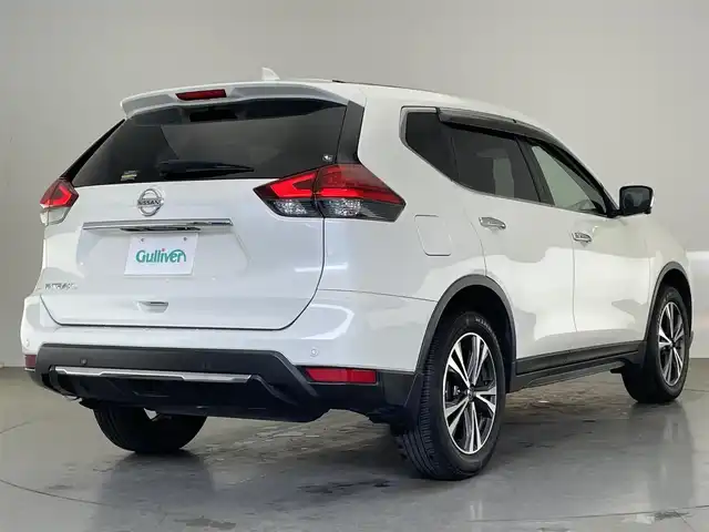 日産 エクストレイル 20Xi 愛知県 2018(平30)年 5万km ブリリアントホワイトパール 純正９型ナビ　フルセグＴＶ　ＢＴ　プロパイロット　全方位カメラ　デジタルインナーミラー　黒合皮　シートヒーター　電度リアゲート　電動パーキング　ＬＥＤオートライト　衝突軽減装置　追従クルコン　クイックコンフォートシートヒーター　コーナーセンサー　ミラーヒーター　禁煙車
