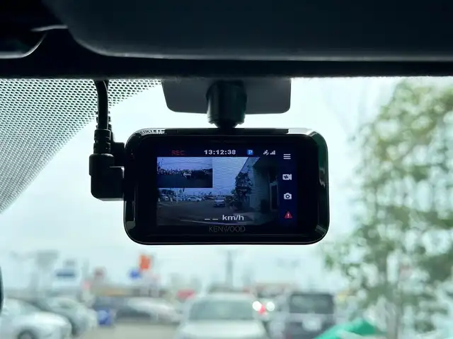 トヨタ ヴィッツ GRMNターボ 宮城県 2018(平30)年 0.6万km スーパーホワイトⅡ 限定150台/スーパーチャージャー/6速MT/社外ナビ/・CD/DVD/・Bluetooth/・フルセグTV/ETC/ドライブレコーダー/革巻きステアリング/ステアリングスイッチ/LEDヘッドランプ/フォグランプ/オートライト/電動格納ミラー/純正17インチAW（BBS製）/純正フロアマット/トノカバー/W/サイド/カーテン/ニーエアバッグ