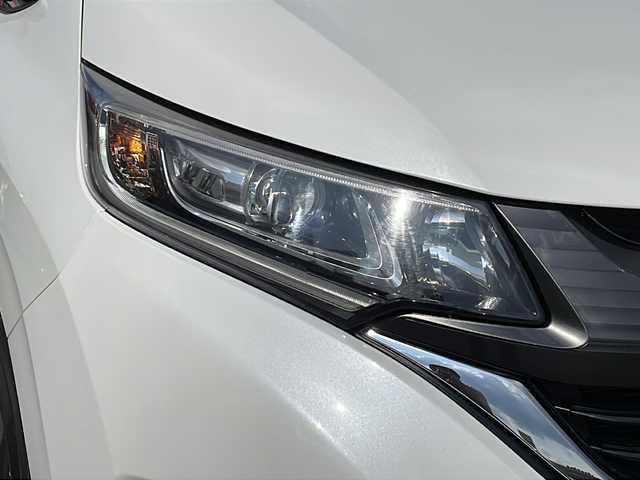 ホンダ フリード＋ G 道北・旭川 2018(平30)年 2.6万km ホワイトオーキッドパール ・4WD/・寒冷地仕様/・禁煙車/・純正ナビ CD/DVD/SD/BT/フルセグ/・両側パワースライドドア/・シートヒーター/・LEDヘッドライト/・バックカメラ/・ドライブレコーダー/・オートライト/・フォグランプ/・ビルトインETC/・純正ホイール付冬タイヤ積載/・サンシェード/・純正フロアマット/・保証書/・取説