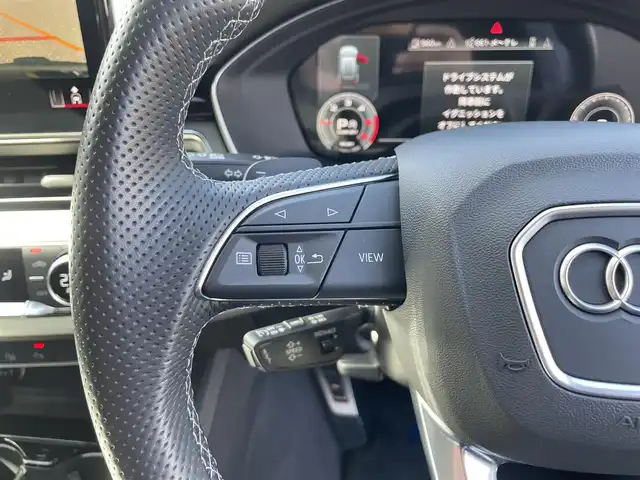 アウディ Ａ４ アバント 40TDIクワトロ Sライン 香川県 2022(令4)年 2.2万km ミトスブラックメタリック マトリクスLEDヘッドライト/ハーフレザーシート/電動リアゲート/サイドアシスト/バーチャルコックピット/MMI/(Bluetooth/CarPlay/フルセグ)/衝突被害軽減システム/360°カメラ/アダプティブクルーズコントロール/レーンキープアシスト/パーキングアシスト/メモリー付パワーシート/全席シートヒーター/アドバンストキー/ETC2.0/ドライブレコーダー/純正フロアマット/純正18インチアルミホイール/保証書/取扱説明書