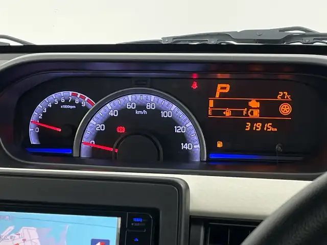 スズキ ワゴンＲ HYBRID FX 新潟県 2018(平30)年 3.2万km フィズブルーパールメタリック スズキセーフティーサポート/・自動ブレーキサポート/・車線逸脱警報機能/・ふらつき警報機能/・ハイビームアシスト機能/・オートライト/・ヘッドアップディスプレイ/ケンウッド社外ナビ/・AM/FM/CD/・SD/USB/ワンセグTV/前後ドライブレコーダー/運転席シートヒーター/純正ドアバイザー/スマートキー/プッシュスタート/電動格納ドアミラー
