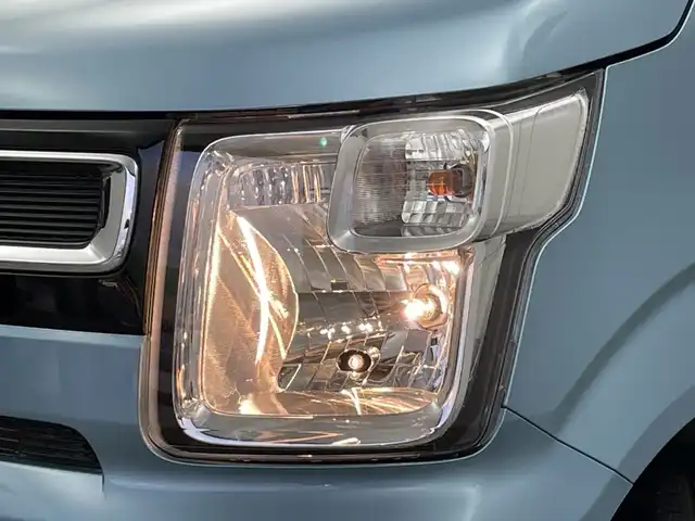 スズキ ワゴンＲ HYBRID FX 新潟県 2018(平30)年 3.2万km フィズブルーパールメタリック スズキセーフティーサポート/・自動ブレーキサポート/・車線逸脱警報機能/・ふらつき警報機能/・ハイビームアシスト機能/・オートライト/・ヘッドアップディスプレイ/ケンウッド社外ナビ/・AM/FM/CD/・SD/USB/ワンセグTV/前後ドライブレコーダー/運転席シートヒーター/純正ドアバイザー/スマートキー/プッシュスタート/電動格納ドアミラー