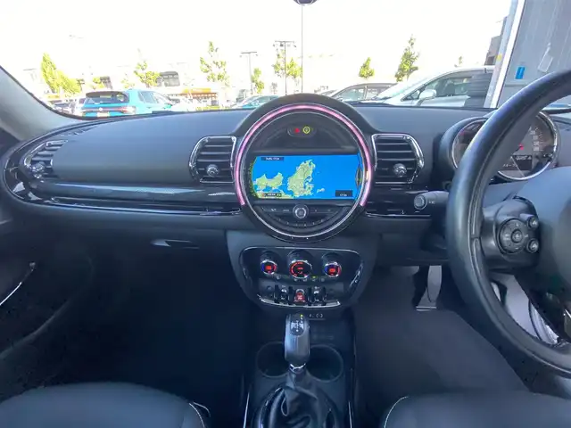 ＭＩＮＩ ミニ クラブマン クーパー 福岡県 2017(平29)年 6.8万km メルティングシルバーM ACC/コンフォートアクセス/純正ナビ/バックカメラ/オートラート/ミラー型ETC/前後ドラレコ