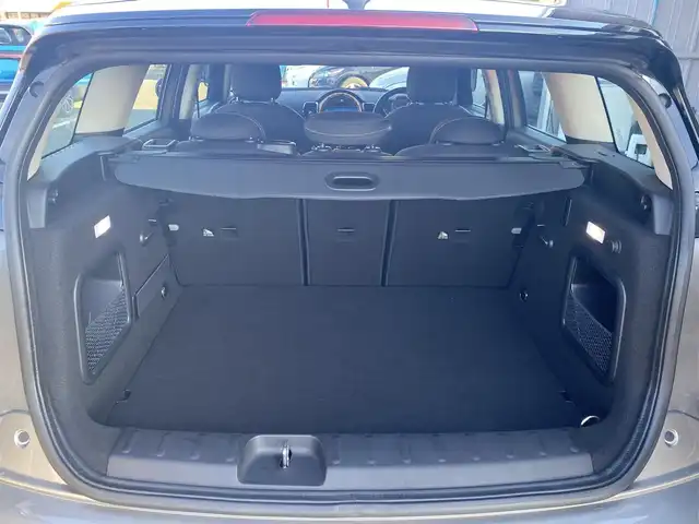 ＭＩＮＩ ミニ クラブマン クーパー 福岡県 2017(平29)年 6.8万km メルティングシルバーM ACC/コンフォートアクセス/純正ナビ/バックカメラ/オートラート/ミラー型ETC/前後ドラレコ