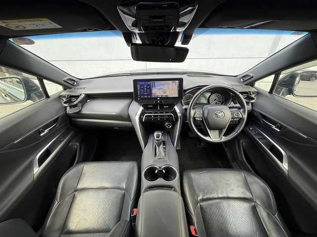 トヨタ ハリアー Z レザーパッケージ 千葉県 2021(令3)年 3.3万km プレシャスブラックパール 純正ナビ/フルセグＴＶ/アラウンドビューモニター/クルーズコントロール/ビルトインＥＴＣ/パワーバックドア/前席パワーシート/前席シートヒーター/前席エアシート/ハンドルヒーター/ＪＢＬサウンド/デジタルインナーミラー/ステアリングスイッチ/衝突被害軽減ブレーキ/レーンキープアシスト/横滑り防止装置/プッシュスタート/スマートキー