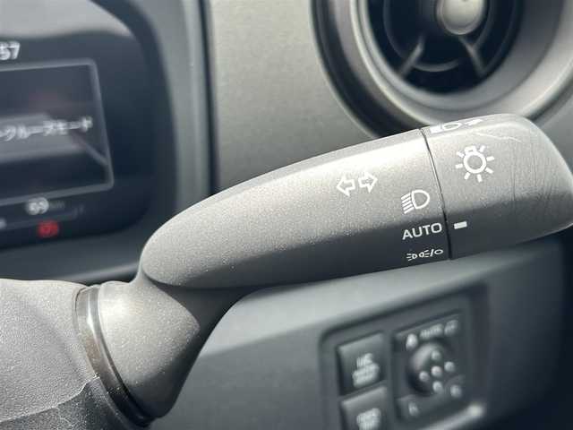 トヨタ ＧＲヤリス RZ ハイパフォーマンス 東京都 2025(令7)年 0.1万km グレー ワンオーナー/純正ディスプレイオーディオナビ/　フルセグTV/AppleCarPlay/FM/AM/バックカメラ/JBLプレミアムサウンドシステム/コンフォートパッケージ/サブラジエーター＋コールドエアーインテークダクト/プリクラッシュセーフティ/レーントレーシングアシスト/レーダークルーズコントロール/オートマチックハイビーム/発進遅れ告知/ブラインドスポットモニター/純正18インチBBSアルミホイール/カーボン調ルーフ/GR-FOURロゴ入空冷インタークーラー/ハーフレザーシート/シートヒーター/ETC2.0/LEDヘッドライト/オートライト/アルミペダル/GRレッドブレーキキャリパー/パドルシフト/ステアリングスイッチ/革巻きステアリングホイール/革巻きシフトノブ/革巻きパーキングブレーキ/プッシュスタート/スマートキー/トノカバー/電動格納ミラー/ウインカーミラー/GRスポーツフロアマット/GRスポーツサイドバイザー/保証書/取扱説明書/スペアキー