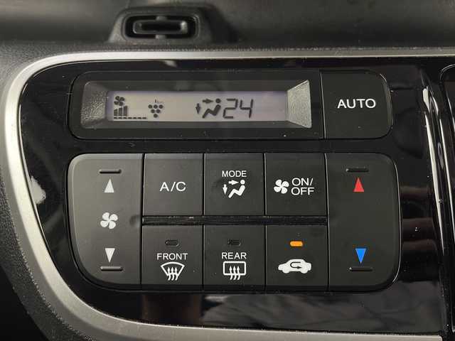ホンダ Ｎ ＢＯＸ カスタム G Lパッケージ 栃木県 2017(平29)年 5.5万km プレミアムベルベットパープル・パール 純正ナビ/（ワンセグ/DVD/CD/AM・FM/Bluetooth)/バックカメラ/ETC/片側パワースライドドア/ディスチャージヘッドライト/　(オートライトコントロール機構付)/360°スーパーUV・IRカットパッケージ/リア席サンシェード