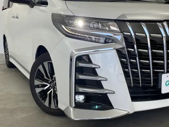 トヨタ アルファード S Cパッケージ 新潟県 2018(平30)年 6.7万km ホワイトパールクリスタルシャイン ALPINEメモリナビ/　フルセグTV/Bluetooth/CD/DVD/USB/HDMI/サンルーフ/ALPINEフリップダウンモニター/レーダークルーズコントロール/衝突被害軽減ブレーキ/レーンキープアシスト/前後コーナーセンサー/パワーバックドア/前席シートヒーター/前席パワーシート/前席エアシート/全席レザーシート/両側パワースライドドア/前後ドライブレコーダー/ビルトインETC/バックモニター/LEDヘッドライト/オートマチックハイビーム/オートライト/横滑り防止装置/ステアリングヒーター/D席メモリーシート/レザーステアリング/禁煙車