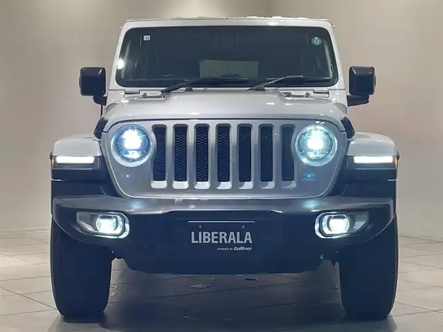 クライスラー・ジープ ジープ ラングラー アンリミテッド サハラ ローンチエディション 愛知県 2019(平31)年 6.3万km ブライトホワイト 純正ナビ　/Ｂｌｕｅｔｏｏｔｈ　/フルセグＴＶ　/バックカメラ　/コーナーセンサー　/クルーズコントロール　/ブラインドスポットモニター　/シートヒーター/ハンドルヒーター/ＬＥＤヘッドライト/ＤＳＲＣＥＴＣ　/オートライト/プッシュスタート/アイドリングストップ