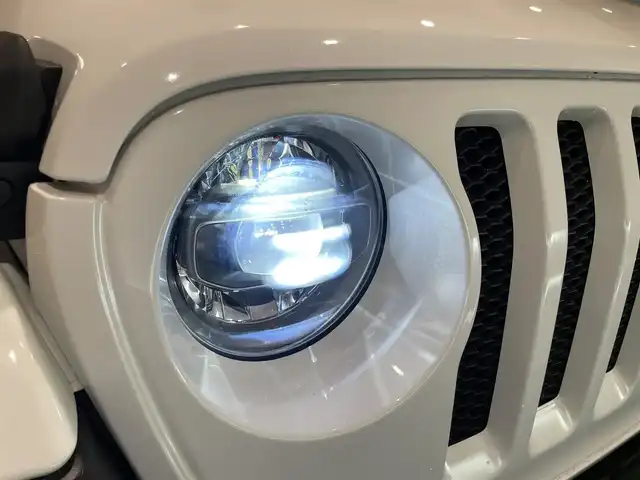 クライスラー・ジープ ジープ ラングラー アンリミテッド サハラ ローンチエディション 愛知県 2019(平31)年 6.3万km ブライトホワイト 純正ナビ　/Ｂｌｕｅｔｏｏｔｈ　/フルセグＴＶ　/バックカメラ　/コーナーセンサー　/クルーズコントロール　/ブラインドスポットモニター　/シートヒーター/ハンドルヒーター/ＬＥＤヘッドライト/ＤＳＲＣＥＴＣ　/オートライト/プッシュスタート/アイドリングストップ