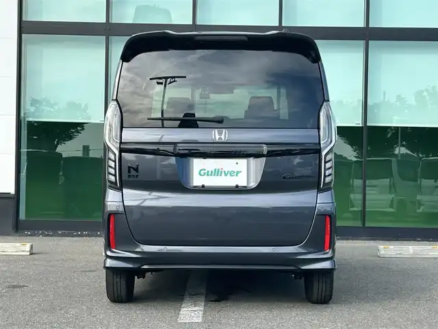 ホンダ Ｎ ＢＯＸ カスタム L スタイル+ブラック 和歌山県 2022(令4)年 7.2万km メテオロイドグレーメタリック 社外9インチナビ（AVIC-RQ912）/バックカメラ/フルセグTV/衝突軽減ブレーキ/レーンキープアシスト/後方コーナーセンサー/オートライト/レーダークルコン/フリップダウンモニター（TVW-FW1020）/ビルトインETC/ドラレコ/両側パワスラ/シートヒーター/シーケンシャルヘッドライト/LEDヘッドライト/フォグランプ/電動パーキング/プッシュスタート