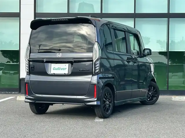 ホンダ Ｎ ＢＯＸ カスタム L スタイル+ブラック 和歌山県 2022(令4)年 7.2万km メテオロイドグレーメタリック 社外9インチナビ（AVIC-RQ912）/バックカメラ/フルセグTV/衝突軽減ブレーキ/レーンキープアシスト/後方コーナーセンサー/オートライト/レーダークルコン/フリップダウンモニター（TVW-FW1020）/ビルトインETC/ドラレコ/両側パワスラ/シートヒーター/シーケンシャルヘッドライト/LEDヘッドライト/フォグランプ/電動パーキング/プッシュスタート