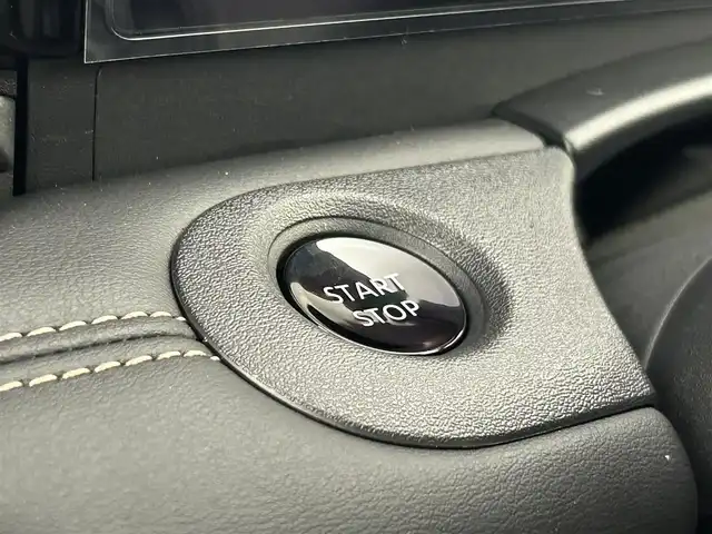 日産 セレナ e－パワー ハイウェイスター V 千葉県 2025(令7)年 0.1千km パールⅡ 登録済未使用車/エマージェンシーブレーキ/・プロパイロット/・レーンキープアシスト/・車線逸脱警報システム/・ブラインドスポットモニター/・クリアランスソナー/純正12.3インチコネクティッドナビ/・USB/Bluetooth/フルセグTV/・アラウンドビューモニター/・ビルトインETC2.0/・インテリジェントルームミラー/・純正前後ドライブレコーダー/両側電動ドア/革巻きステアリング/・ステアリングスイッチ/電子パーキング/・ブレーキホールド/ハーフレザーシート/左右独立エアコン/置くだけ充電/オートライト/・オートマチックハイビーム/・LEDヘッドライト/・LEDフォグランプ/純正16インチAW/電動格納ウインカーミラー/プッシュスタート/・スマートキー/・スペアキー/取扱説明書、新車時保証書